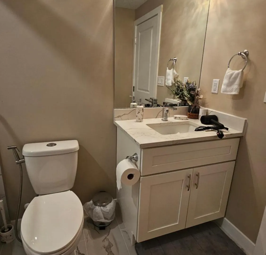 Apartamento Luxury Basement Suite With 2 Bedrooms, 2 Queen Beds, Free Wi-Fi, And Free Parking YYC